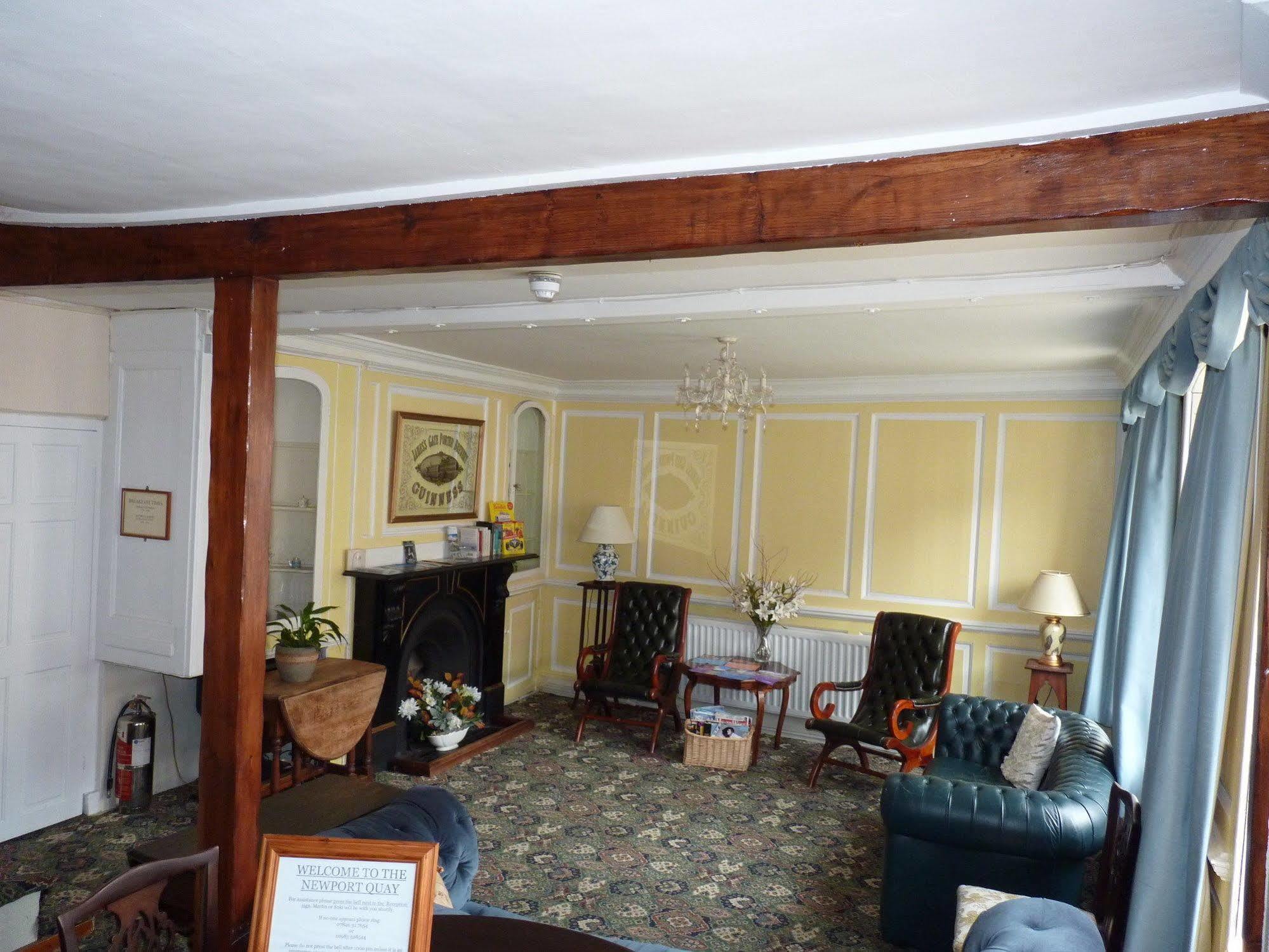 Newport Quay Bed and Breakfast Εξωτερικό φωτογραφία